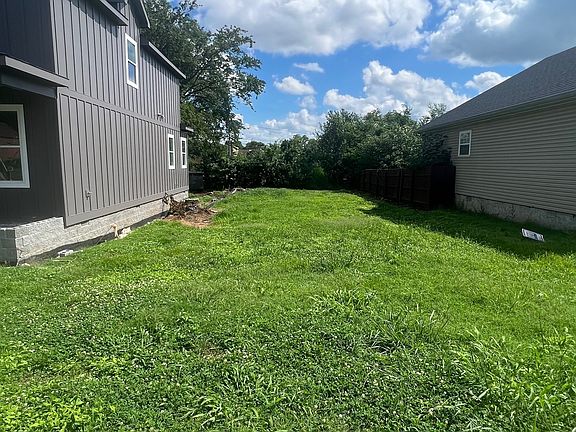 5th image of 117 Fain St Lot T