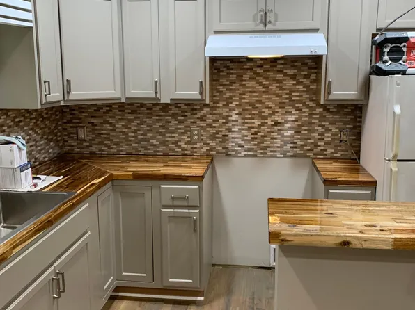 2757 Louise Dr, North Charleston, SC 29405