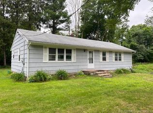 637 Main St, Monroe, CT 06468