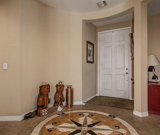 4th image of 2057 E Carob Dr