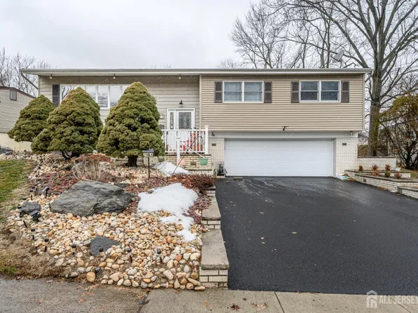 21 Wilk Rd, Edison, NJ 08837