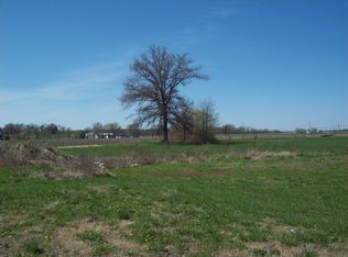 400 North Main, smithboro, IL 62284