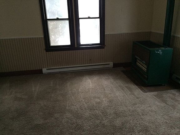3rd image of 100 2nd St NW