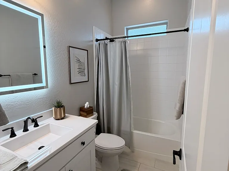 5169 N 207th Dr — Photo 10