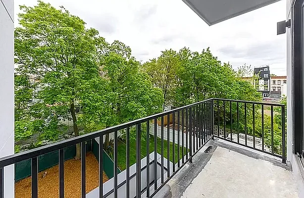 Rented by Compass | media 6