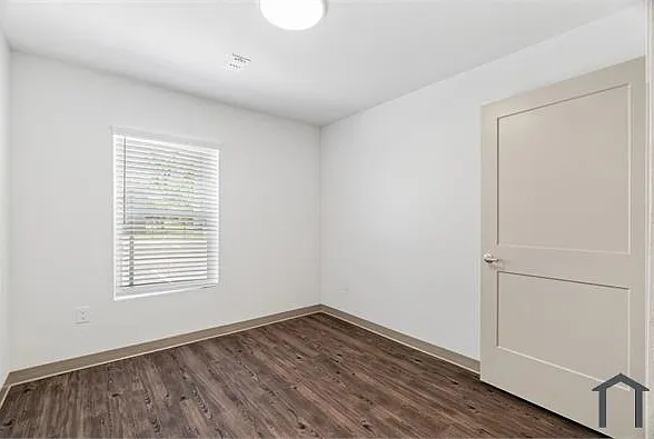 900 Gardner Rd — Photo 9