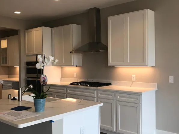 4956 Obsidian Way, Victoria, MN 55386