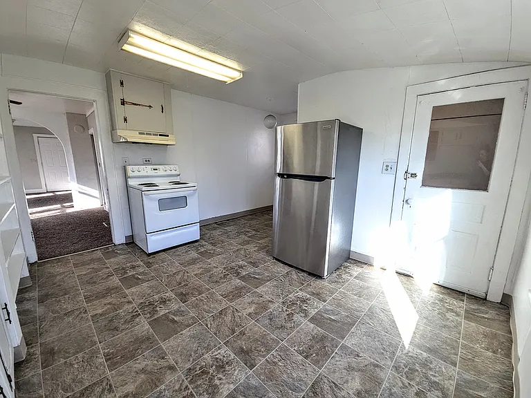 507 W Mansfield Ave — Photo 8