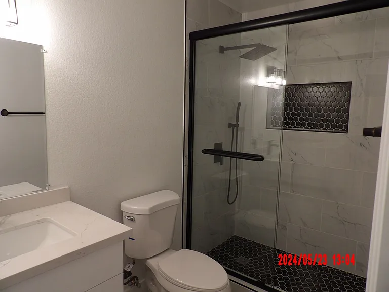 4240 Gaye Ln — Photo 10