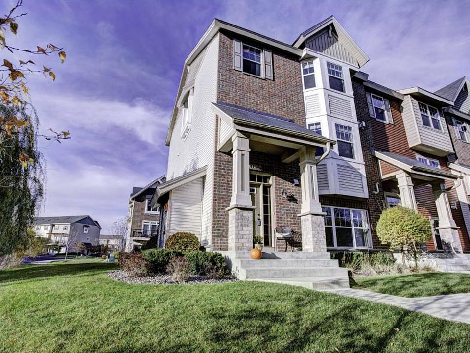 1st image of 11832 Emery Village Dr N #3201