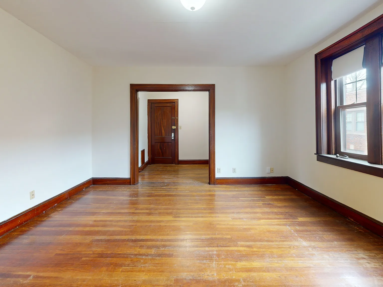 1 bed, 500 sqft, $1,750 — Photo 2