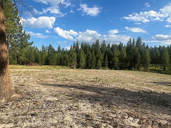 2nd image of Granite Lake Rd #4
