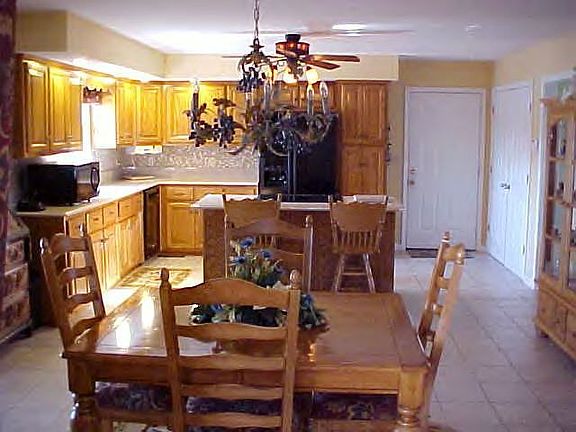 2nd image of 522 Banbury Dr