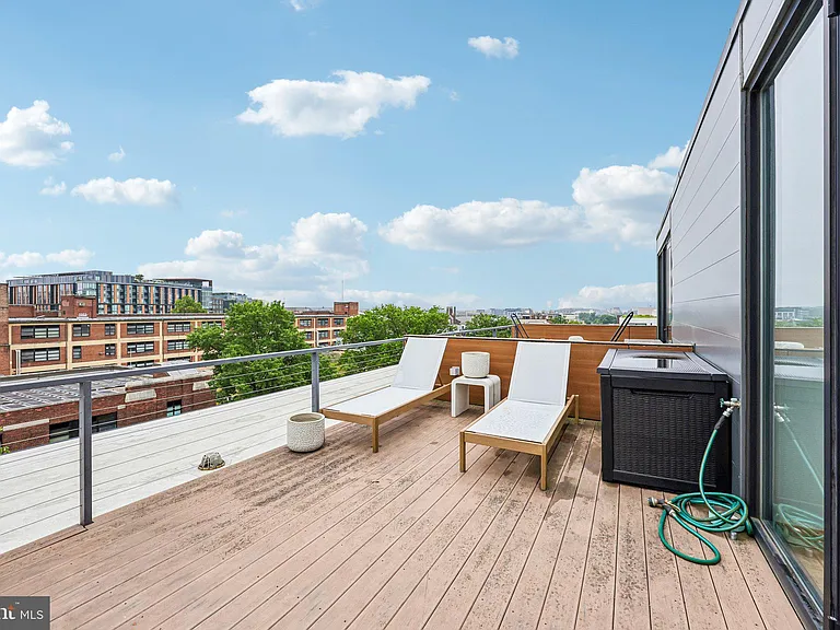 2250 11th St NW #401 — Photo 40