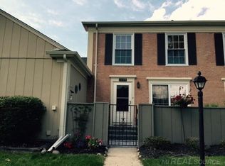 1275 Candlestick Ln BUILDING 194, Rochester, MI 48306