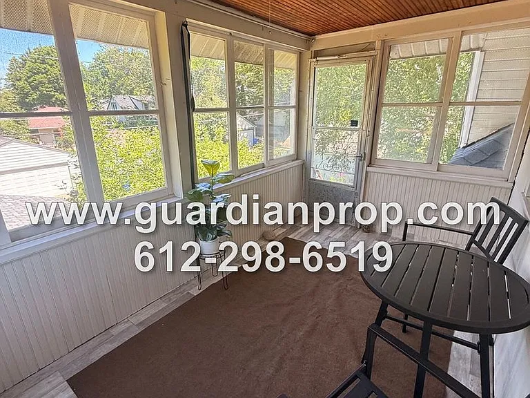 1333 James Avenue — Photo 10
