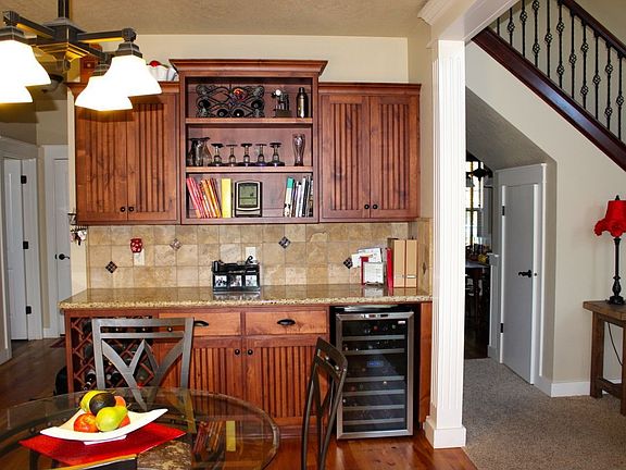 Built in Hutch in Kitchen