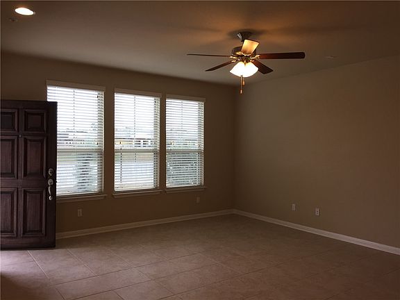 5th image of 7220 Wyoming Springs Dr Unit 1002