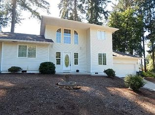 1150 S 69th Pl, Springfield, OR 97478