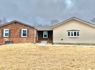 3441 Lylewood Rd, Woodlawn, TN 37191