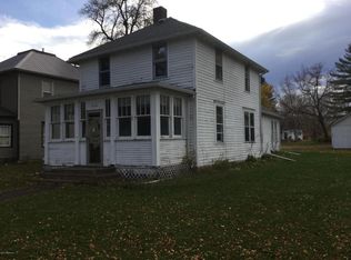 414 Johnson Ave N, Fosston, MN 56542