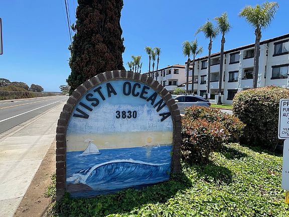 2nd image of 3830 Avenida Del Presidente APT 17