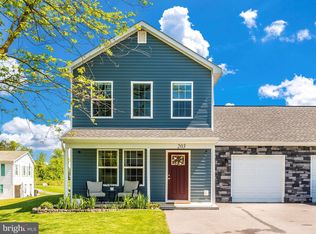 203 Twigg Dr, Martinsburg, WV 25404