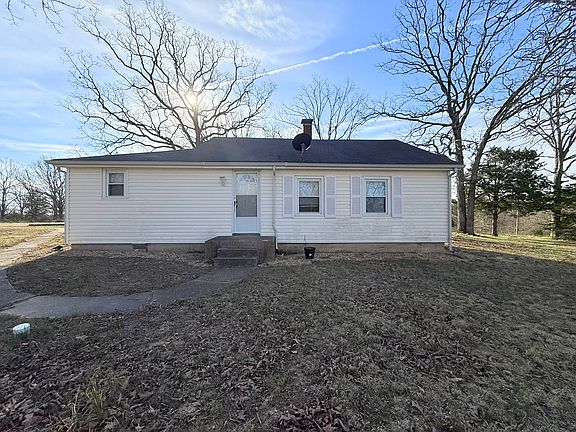 2nd image of 8 Woolsey Rd