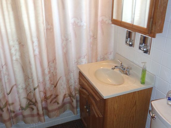 5th image of 10928 S Kedzie Ave