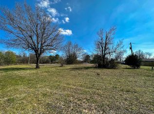 E Maple St, Skiatook, OK 74070