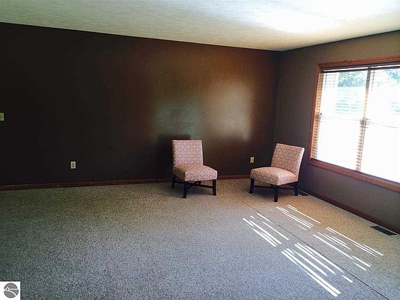 2nd image of 10623 S Timberlee Dr