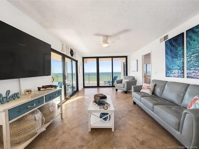 10102 S Ocean Dr #401A — Photo 6