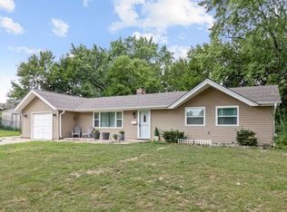 1628 Winchester Ct, Schaumburg, IL 60193