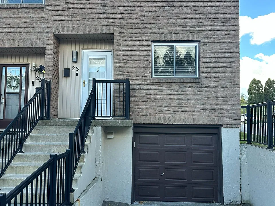 250 Magnolia Dr #28