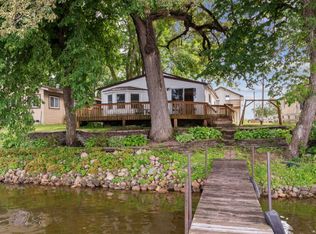 10581 Grover Ave SW, Howard Lake, MN 55349