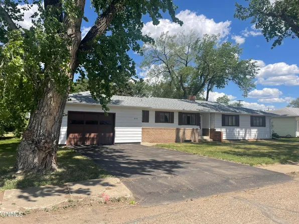 415 Main St, Medicine Lake, MT 59247