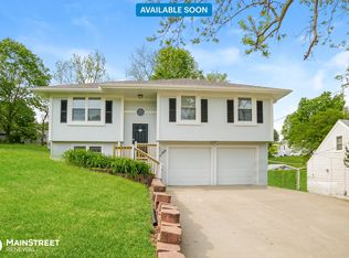 11509 Hackett St, Sugar Creek, MO 64054