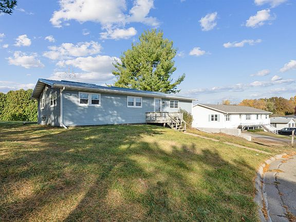 2nd image of 1540 Devalera Dr