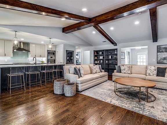 4th image of 9006 Drumcliffe Ln