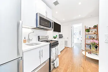 Rented by Living New York