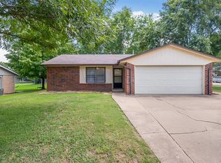 401 E Vicksburg St, Broken Arrow, OK 74011
