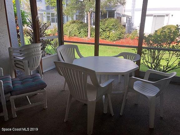 2nd image of 529 Seaport Blvd #529