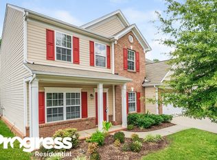 9128 Rowe Ct, Charlotte, NC 28278