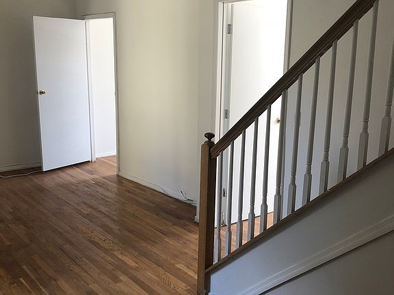 2nd image of 243 W 63rd St Ph Pb