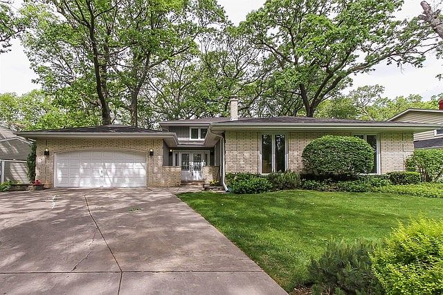 1st image of 400 Jervey Ln