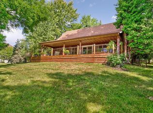 9332 Dodd Rd, Faribault, MN 55021