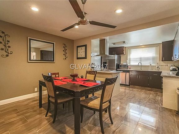4th image of 2036 E Oakey Blvd