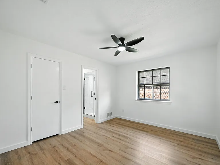 3309 Larkin Ln — Photo 13