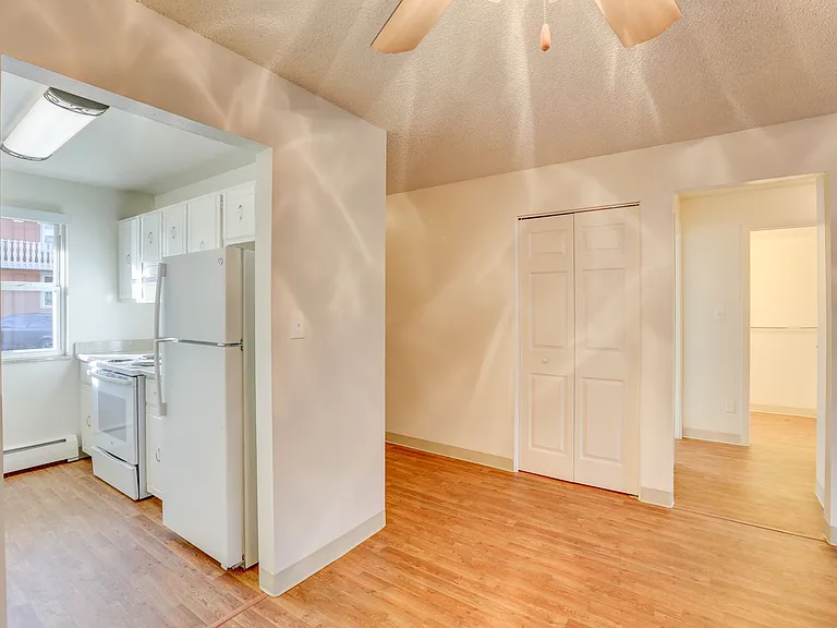 Edelweiss Apartments — Photo 28