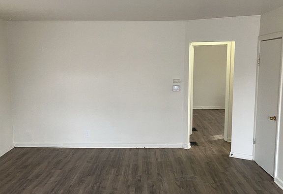 5th image of 1732 Harold Dr #1732